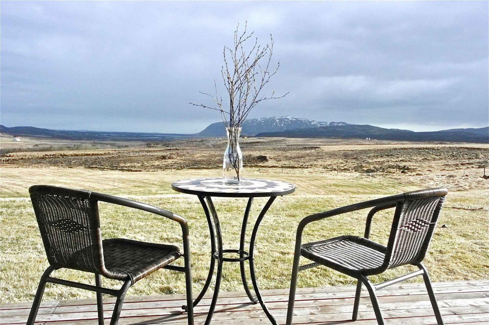 Borealis Hotel Ulfljotsvatn Ngoại thất bức ảnh